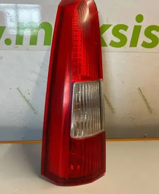 Volvo V70 Rear/tail lights 9154493