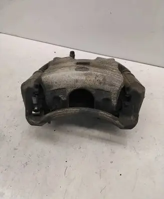 Nissan Juke I F15 Front brake caliper 1197