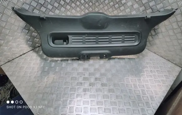 Citroen C4 Cactus Tailgate/boot cover trim set 9824549680