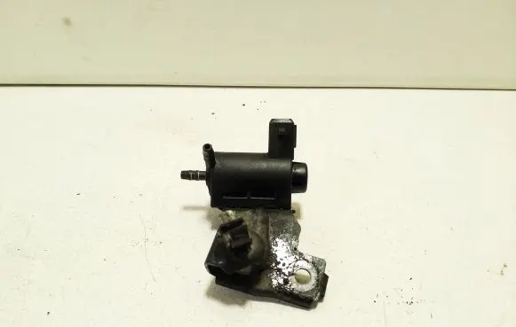 KIA Sportage Turbo solenoid valve 394102F600