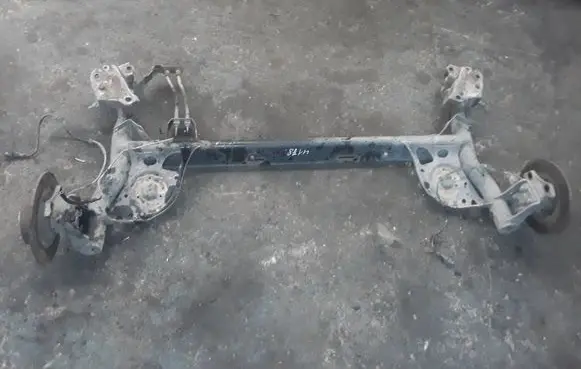 Renault Modus Rear axle beam 