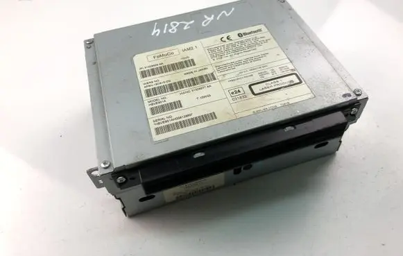 Subaru Impreza II Radio/CD/DVD/GPS head unit 31328808AA