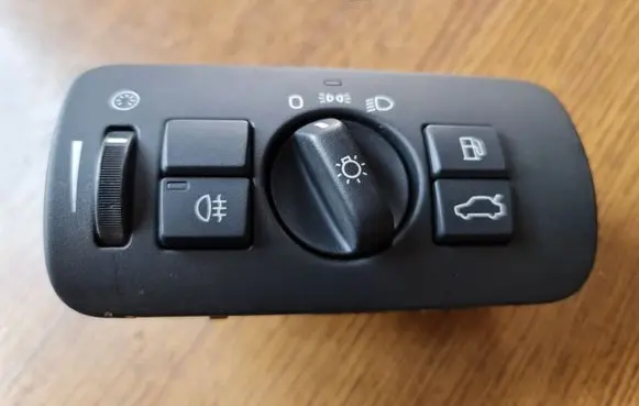 Volvo XC60 Light switch 30639412