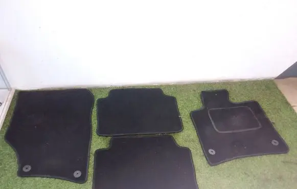 Audi Q7 4L Car floor mat set 
