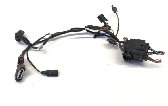 Volkswagen Sharan Other exterior part 7N0971819A