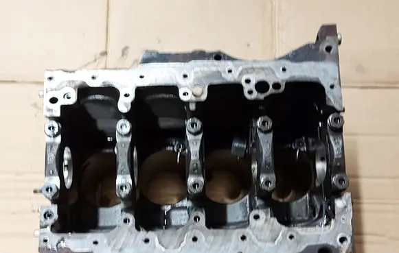 Audi A4 S4 B8 8K Engine block 03L021BG