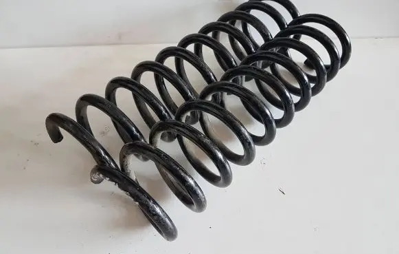 Ford Kuga I Rear coil spring