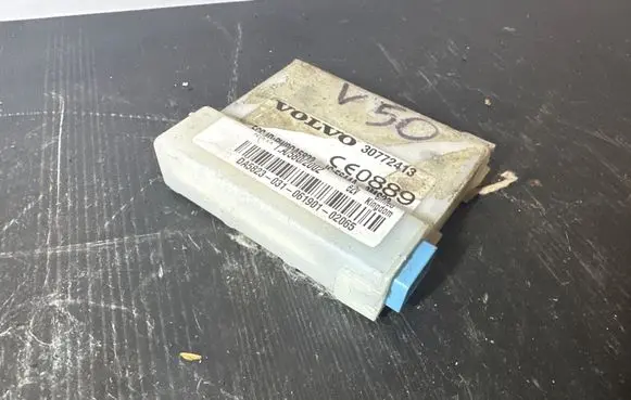 Volvo V50 Alarm control unit/module 30772413 AV5802002 5644A3MS23