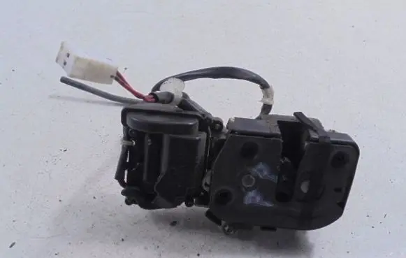 Mazda Premacy Front door lock 