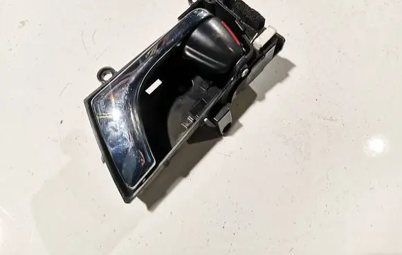 Subaru Legacy Rear door interior handle