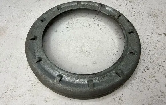BMW 5 E60 E61 In tank fuel pump screw locking ring/nut 6762417