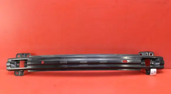 Hyundai i30 Front bumper support beam 