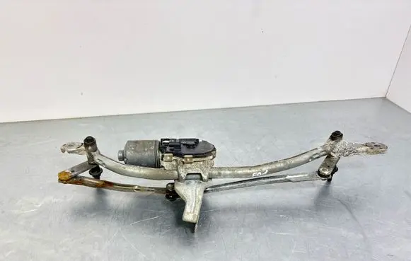 BMW 7 F01 F02 F03 F04 Front wiper linkage and motor 7272367