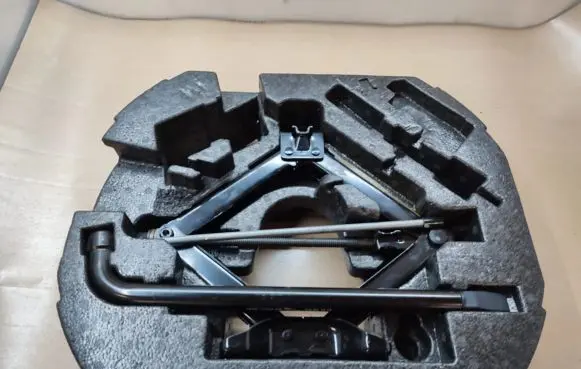 Jaguar XF X250 Tool set 8W8317B043AB