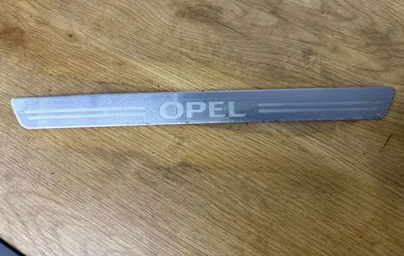 Opel Insignia A Front sill trim cover 13272117