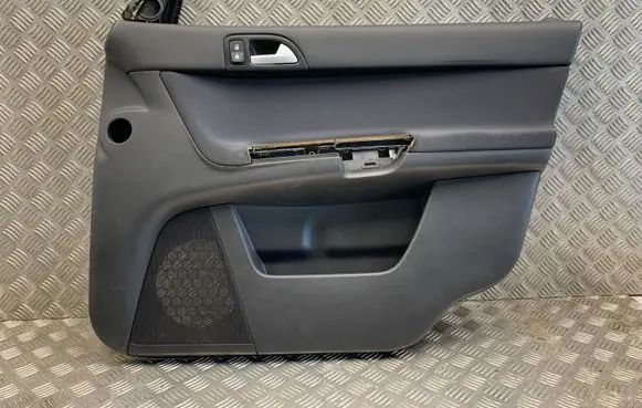 Volvo V50 Front door card panel trim 30755293