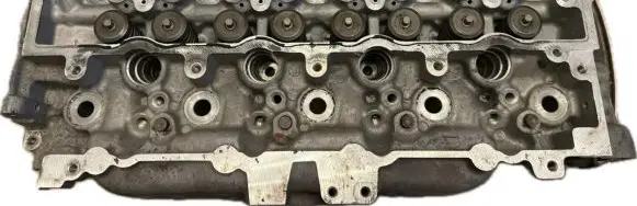 Peugeot 308 Engine head 9684487210 9684504780
