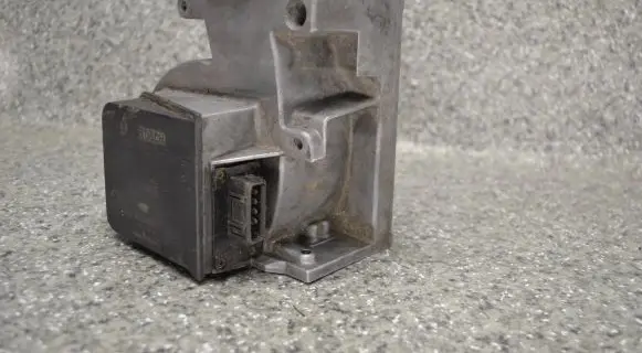 BMW 7 E32 Throttle valve B0661