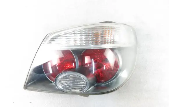 Mitsubishi Outlander Rear/tail lights