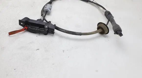 Dodge RAM 1500 DS Gear shift cable linkage P68211076AF