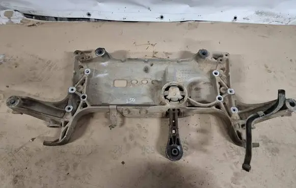 Volkswagen PASSAT B6 Front subframe 3C0199369F