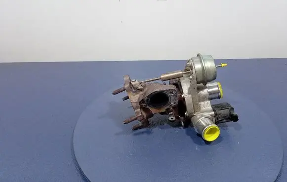Toyota C-HR I Turbo system vacuum part 17201-47011