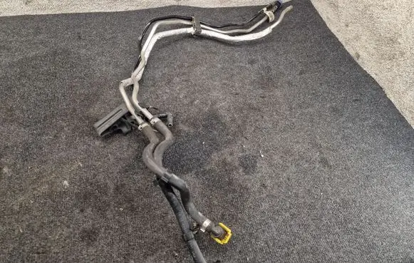 Fuel line pipe