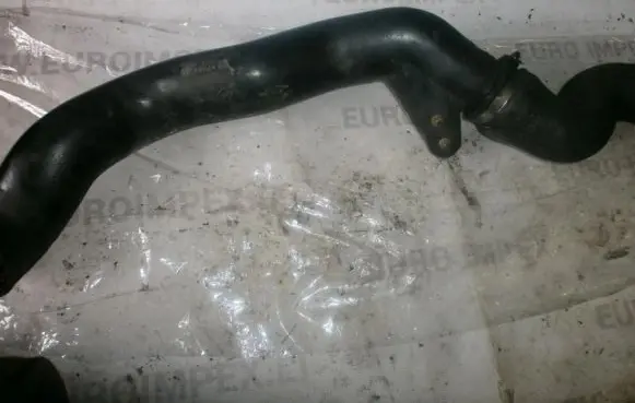 Renault Espace III Intercooler hose/pipe 7700101057