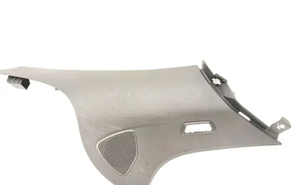 (D)pillar trim (top)