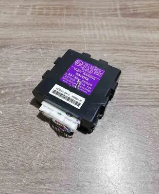Toyota Avensis T220 Alarm control unit/module 8973005020 237000