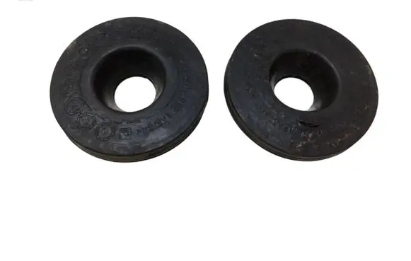 Skoda Enyaq iV Rear coil spring rubber mount 1EA512149