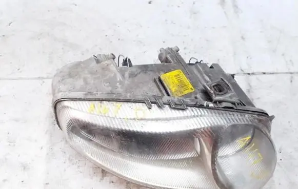 Alfa Romeo 147 Headlight/headlamp 465565650 0301186202