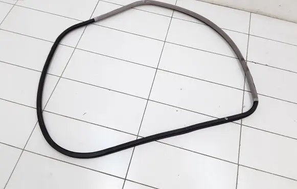 Audi A4 S4 B5 8D Rubber seal front door (on door) 