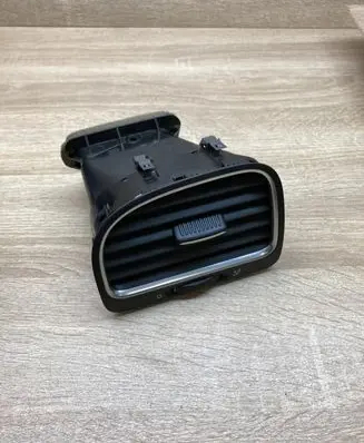 Volkswagen Golf VI Dash center air vent grill 5K0819703K 5K0819709D