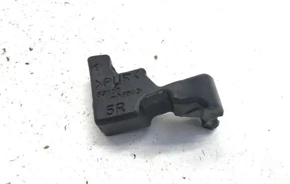 Lexus RZ Fender foam support/seal 5315546010
