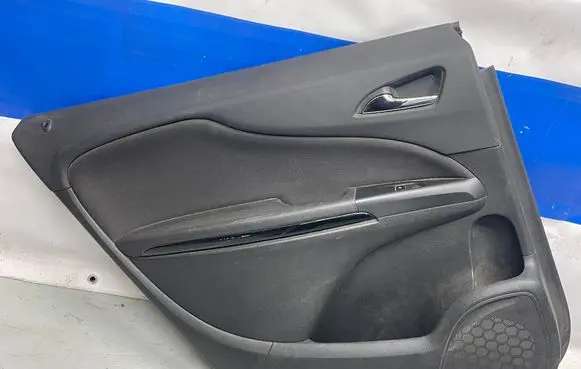 Opel Zafira C Rear door card panel trim 20893821