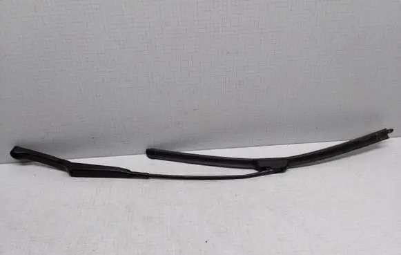 Audi A6 S6 C4 4A Front wiper blade arm 4A1955408A