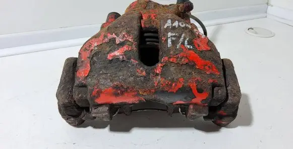 Audi 100 S4 C4 Front brake caliper