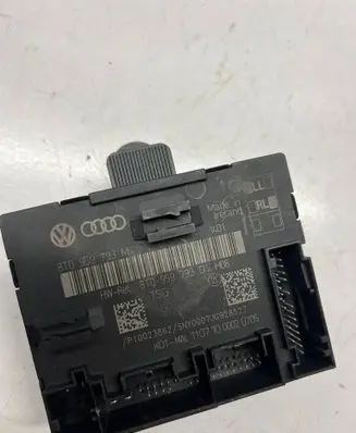 Audi S5 Door control unit/module 8T0959793M
