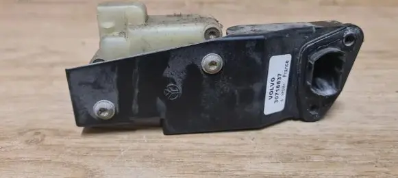 Fuel tank cap lock motor
