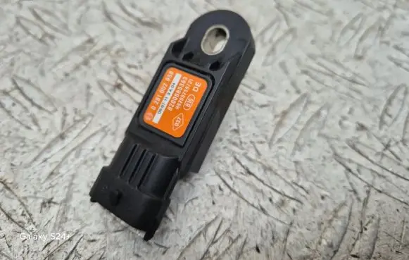 Nissan X-Trail T31 Air pressure sensor 0281002958 8200685363 H8200758731
