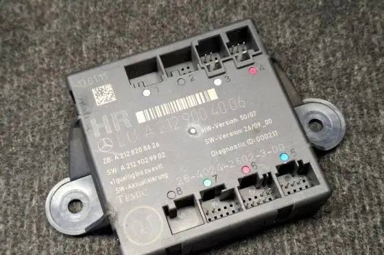 Mercedes-Benz E W212 Door control unit/module A2129004006 A2128208626 A2129029902