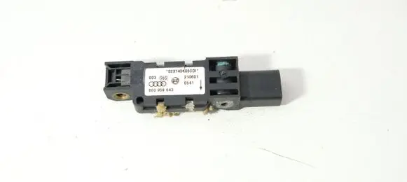 Audi A4 S4 B6 8E 8H Airbag deployment crash/impact sensor 8E0959643