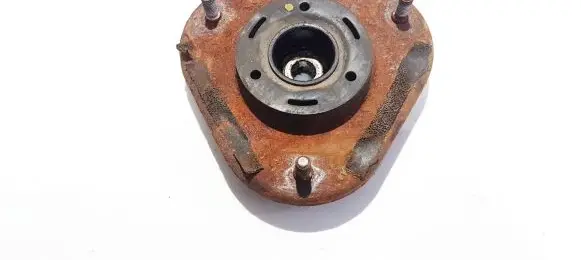 Toyota Avensis T250 Coil spring mount 
