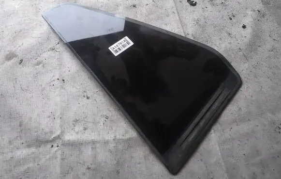 Hyundai Santa Fe Rear vent window glass AS3