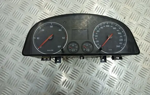 Volkswagen Caddy Speedometer (instrument cluster) 1T0920862F V0033006