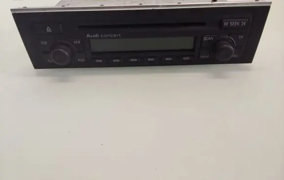 Audi A4 S4 B7 8E 8H Radio/CD/DVD/GPS head unit 
