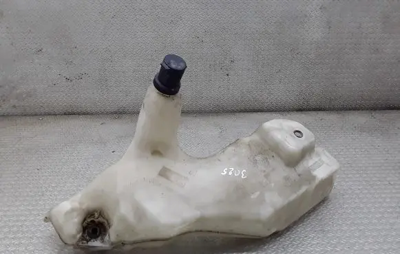 Fiat Idea Windshield washer fluid reservoir/tank