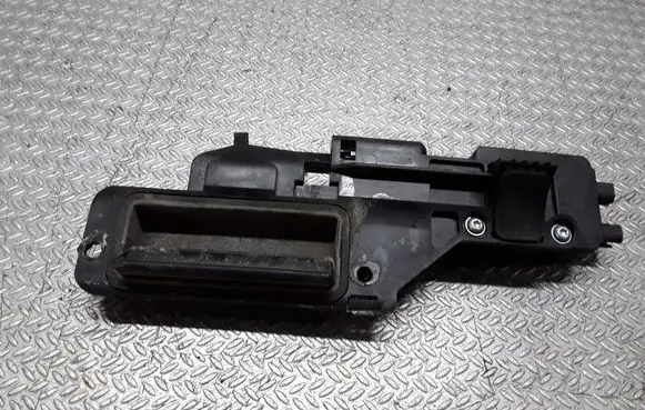 Mercedes-Benz ML W163 Tailgate/trunk/boot exterior handle 1637400293