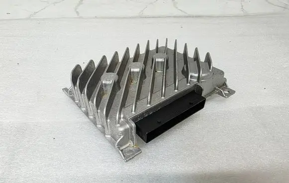 Volkswagen Golf VIII Sound amplifier 5H0035456G EAAA1129P0